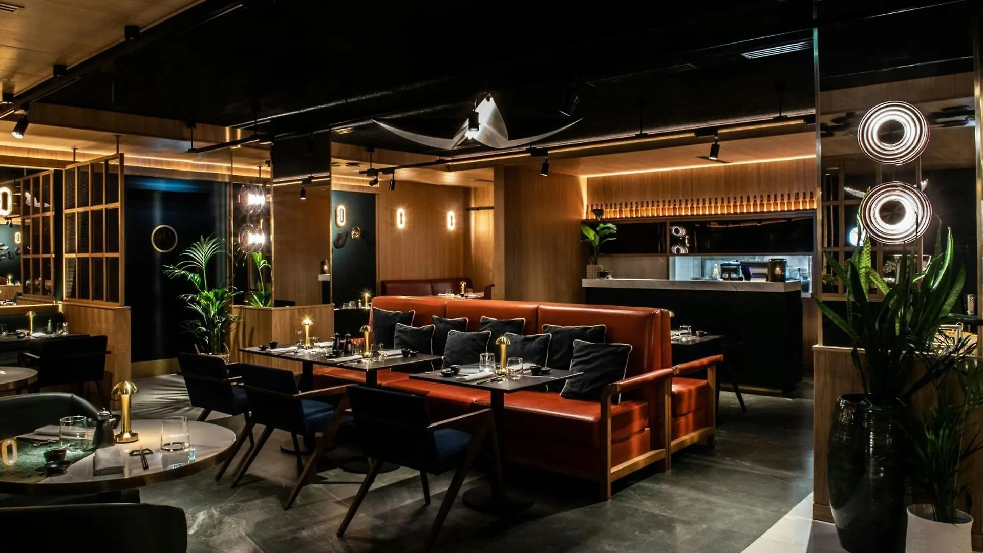 Sheraton Grand Warszawa Hotell